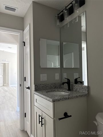 2420 W Menores Drive, Citrus Springs, FL 34434