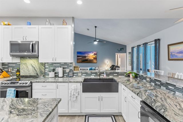 20130 SW 95TH STREET, Dunnellon, FL 34431