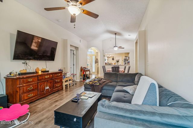 7783 INVERMERE Boulevard N, Jacksonville, FL 32244