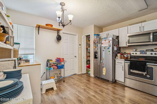 7783 INVERMERE Boulevard N, Jacksonville, FL 32244