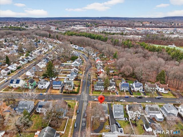 101 Bedford Avenue, Hamden, CT 06517