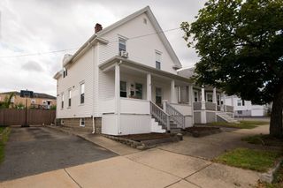 148 Princeton St, New Bedford, MA 02745