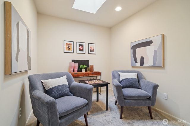 2038 30th Lane NE, Issaquah, WA 98029