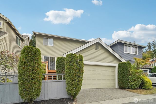 2038 30th Lane NE, Issaquah, WA 98029