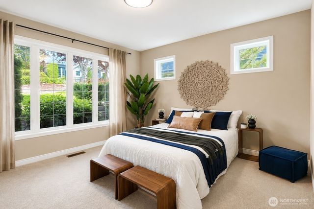 2038 30th Lane NE, Issaquah, WA 98029