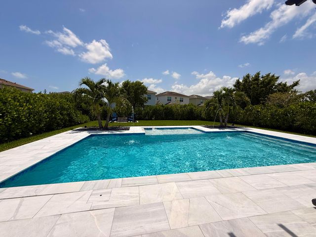 4631 Canopy Grove Drive, Westlake, FL 33470