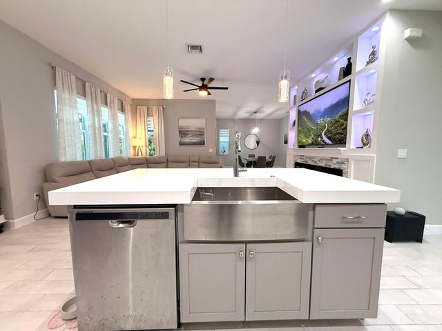 4631 Canopy Grove Drive, Westlake, FL 33470
