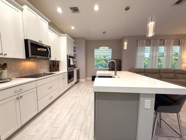 4631 Canopy Grove Drive, Westlake, FL 33470