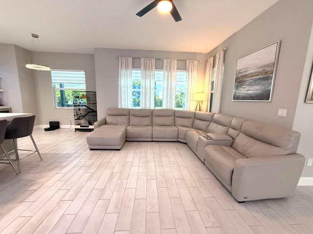 4631 Canopy Grove Drive, Westlake, FL 33470
