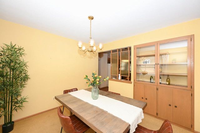 5316 Robin DRIVE, Greendale, WI 53129