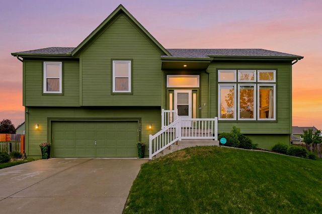 4416 N 121st Terrace, Kansas City, KS 66109