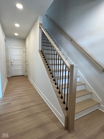 185 Midland Trace Loop, Westfield, IN 46074