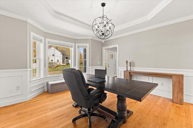 5 Baron Drive, Easton, MA 02356