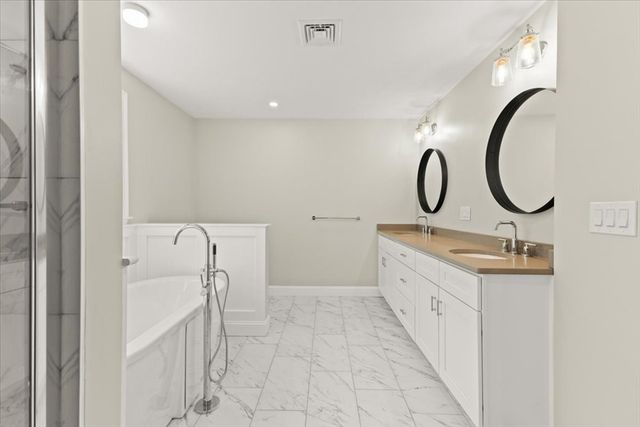 5 Baron Drive, Easton, MA 02356
