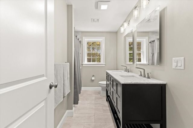 5 Baron Drive, Easton, MA 02356