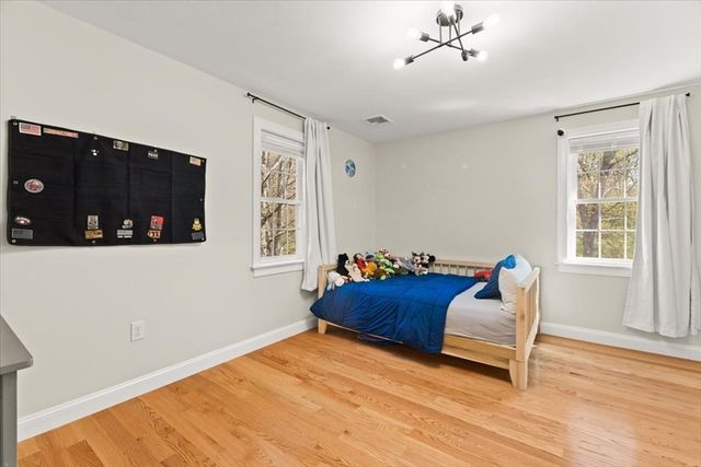 5 Baron Drive, Easton, MA 02356