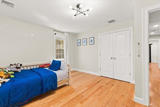 5 Baron Drive, Easton, MA 02356