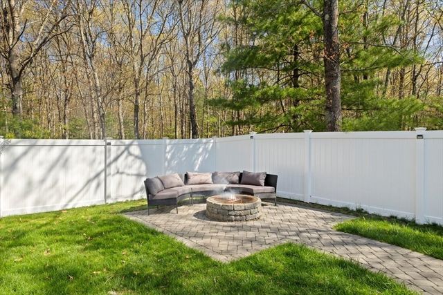 5 Baron Drive, Easton, MA 02356