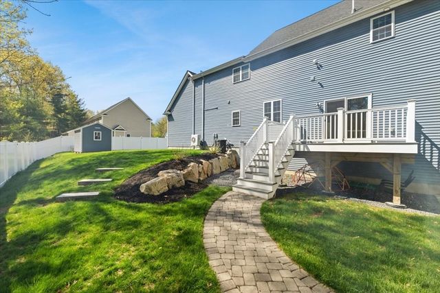 5 Baron Drive, Easton, MA 02356