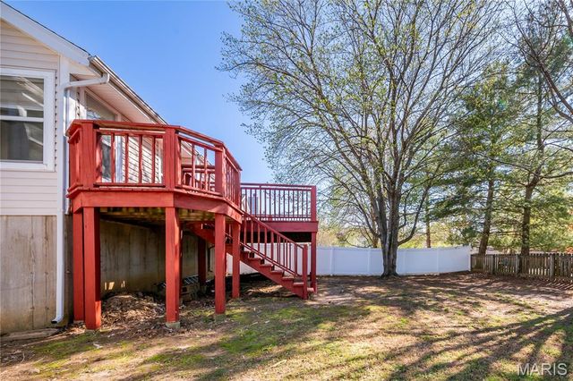 337 Misty Valley Drive, St Peters, MO 63376