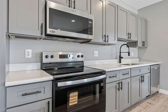 514 9th Street NW, Cedar Rapids, IA 52405