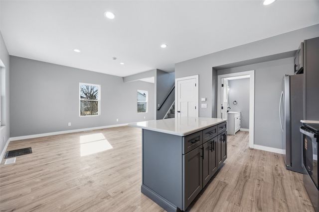 514 9th Street NW, Cedar Rapids, IA 52405