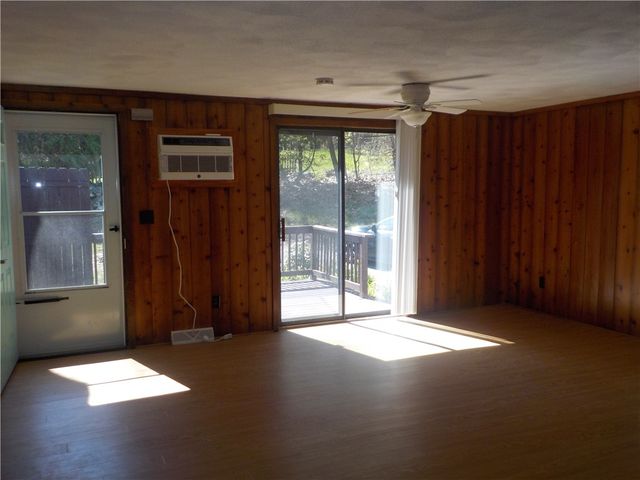 25 Cabot Street, Lincoln, RI 02865