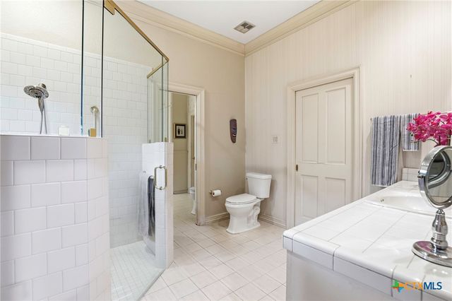 21759 Forest Waters Circle, Garden Ridge, TX 78266