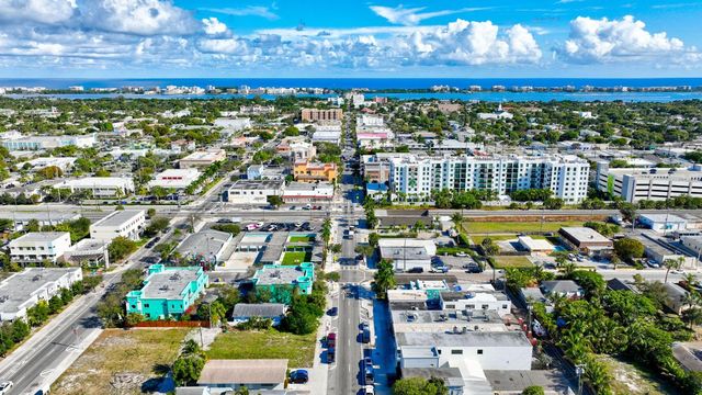 1415 Lake Avenue 7, Lake Worth Beach, FL 33460