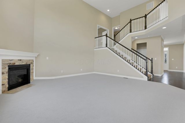 2277 Gingerfield Way, Sunbury, OH 43074