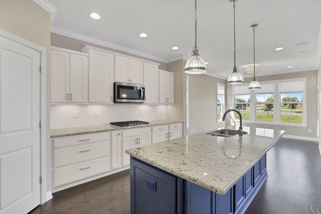 2277 Gingerfield Way, Sunbury, OH 43074