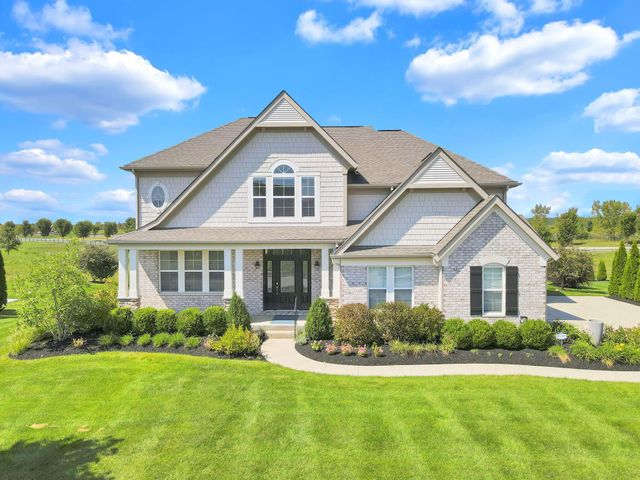 2277 Gingerfield Way, Sunbury, OH 43074