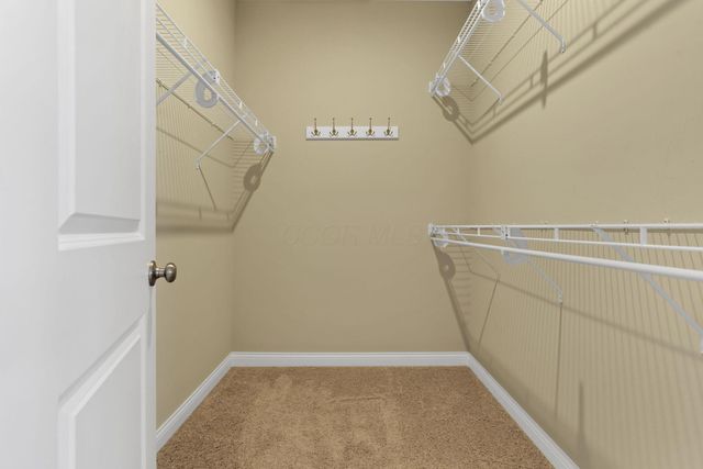 2277 Gingerfield Way, Sunbury, OH 43074