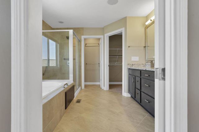 2277 Gingerfield Way, Sunbury, OH 43074