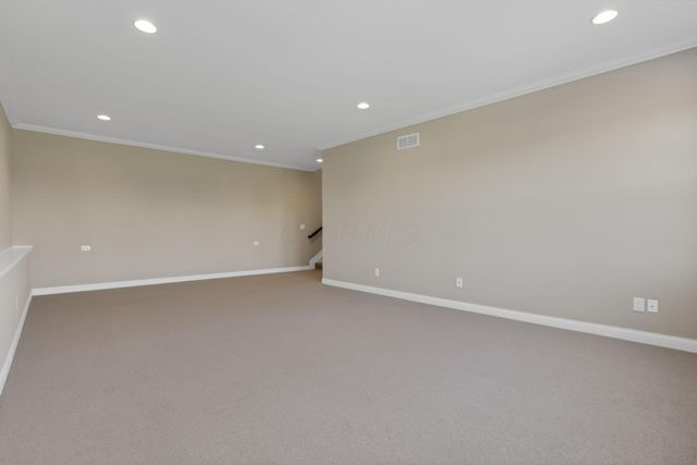 2277 Gingerfield Way, Sunbury, OH 43074