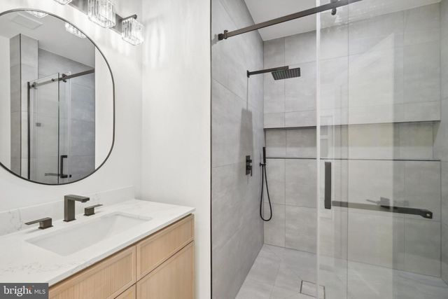 4216 KNOWLES AVE, Kensington, MD 20895