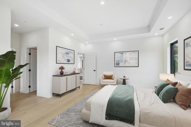 4216 KNOWLES AVE, Kensington, MD 20895