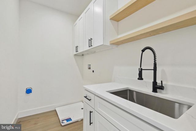 4216 KNOWLES AVE, Kensington, MD 20895