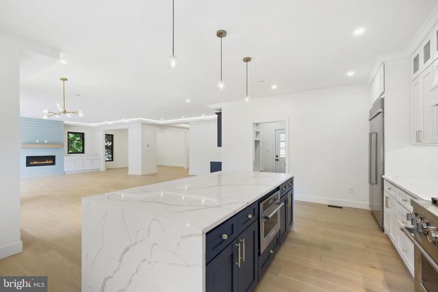 4216 KNOWLES AVE, Kensington, MD 20895