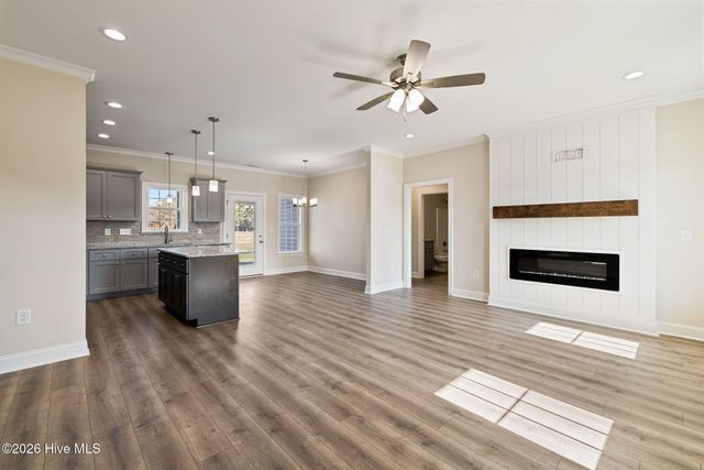 102 Ellen'S Way Drive, Goldsboro, NC 27530