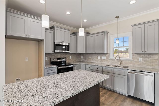 102 Ellen'S Way Drive, Goldsboro, NC 27530