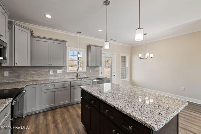 102 Ellen'S Way Drive, Goldsboro, NC 27530