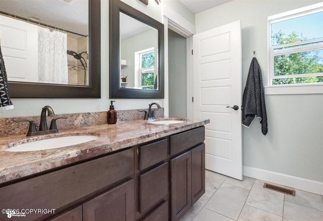 6655 S Settlers Bay Drive, Wasilla, AK 99623