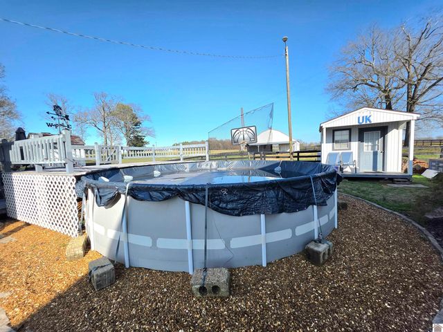 1498 Coopertown Rd, Murray, KY 42071