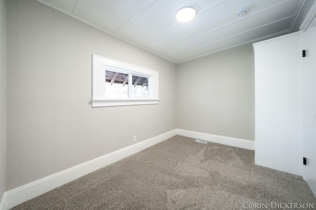 1080 Kenneth Street, Muskegon, MI 49442