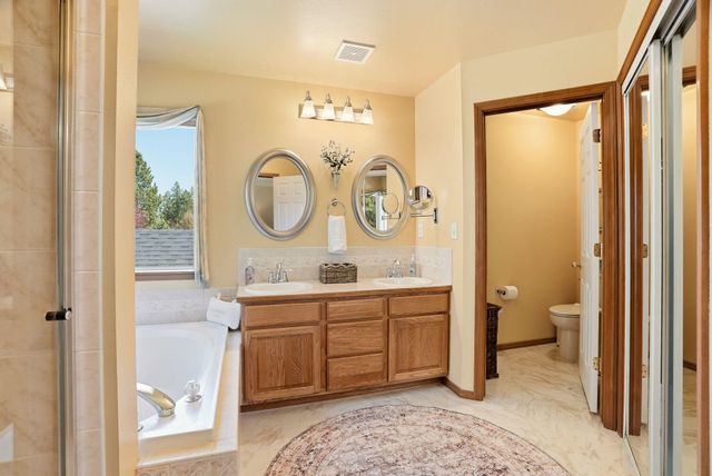 11607 N Ashley Ln, Spokane, WA 99218