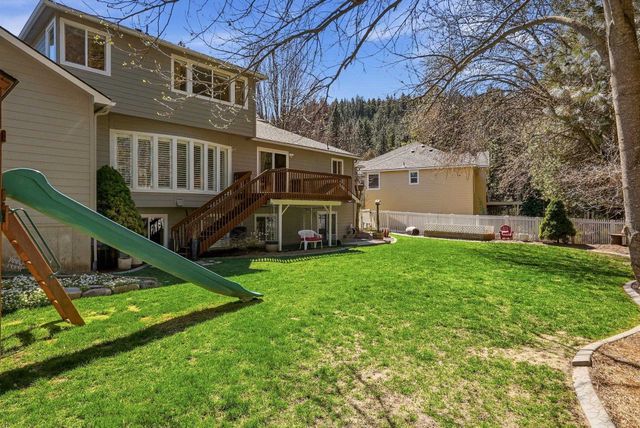 11607 N Ashley Ln, Spokane, WA 99218