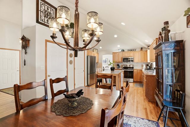 11607 N Ashley Ln, Spokane, WA 99218