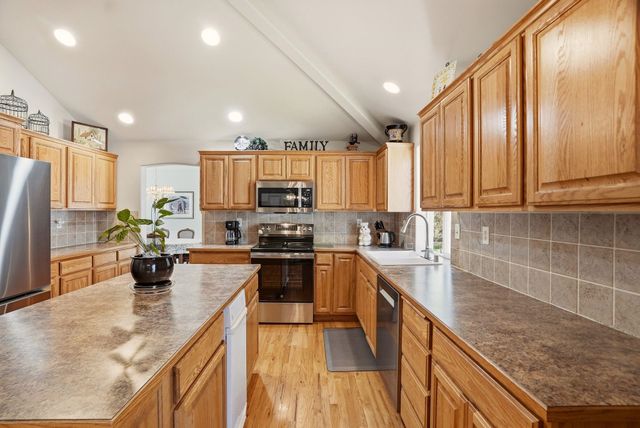 11607 N Ashley Ln, Spokane, WA 99218