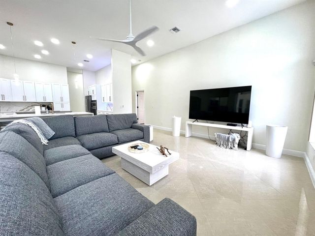 103 Squire Drive, Wellington, FL 33414